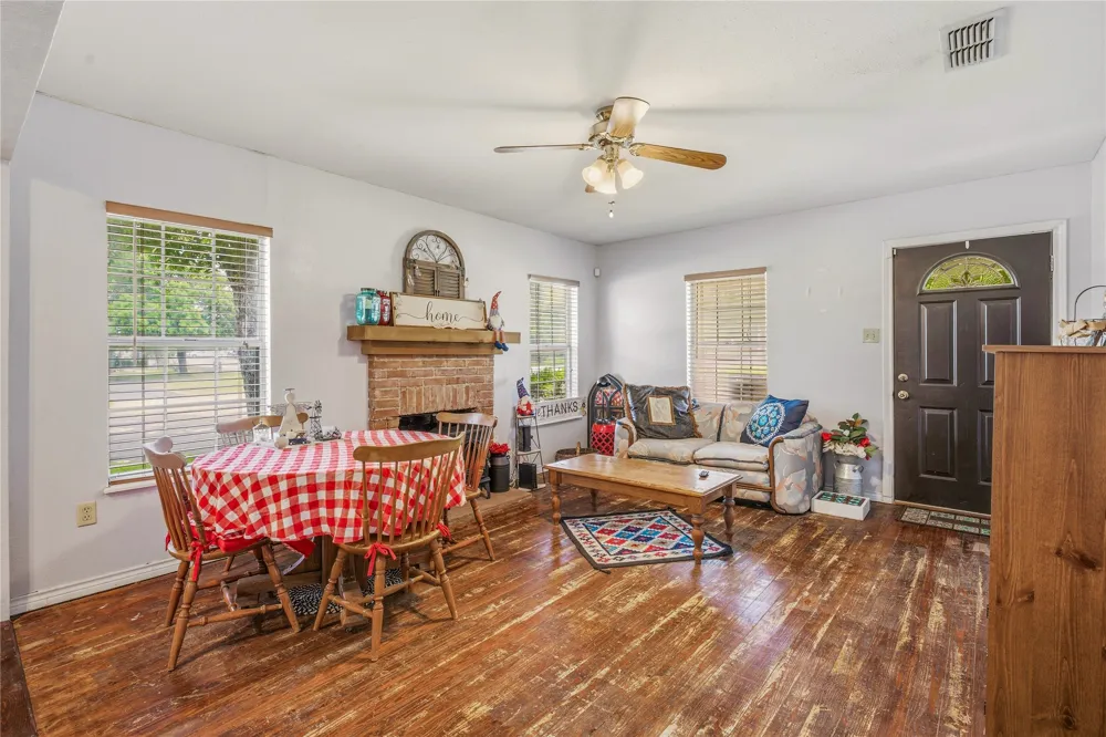 200 Austin Road Glen Rose, TX 76043