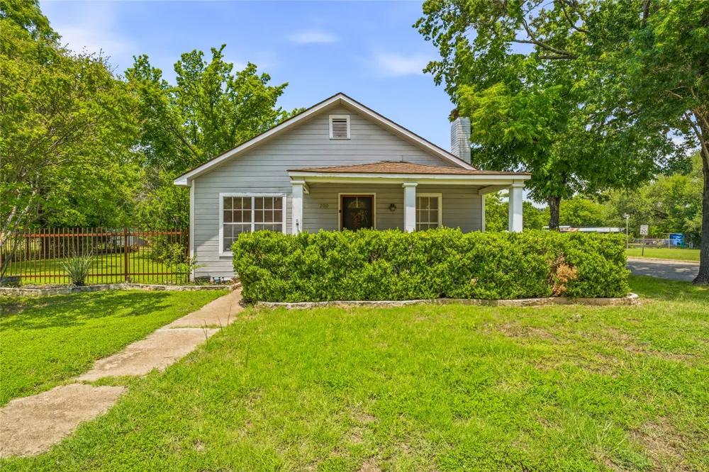200 Austin Road Glen Rose, TX 76043