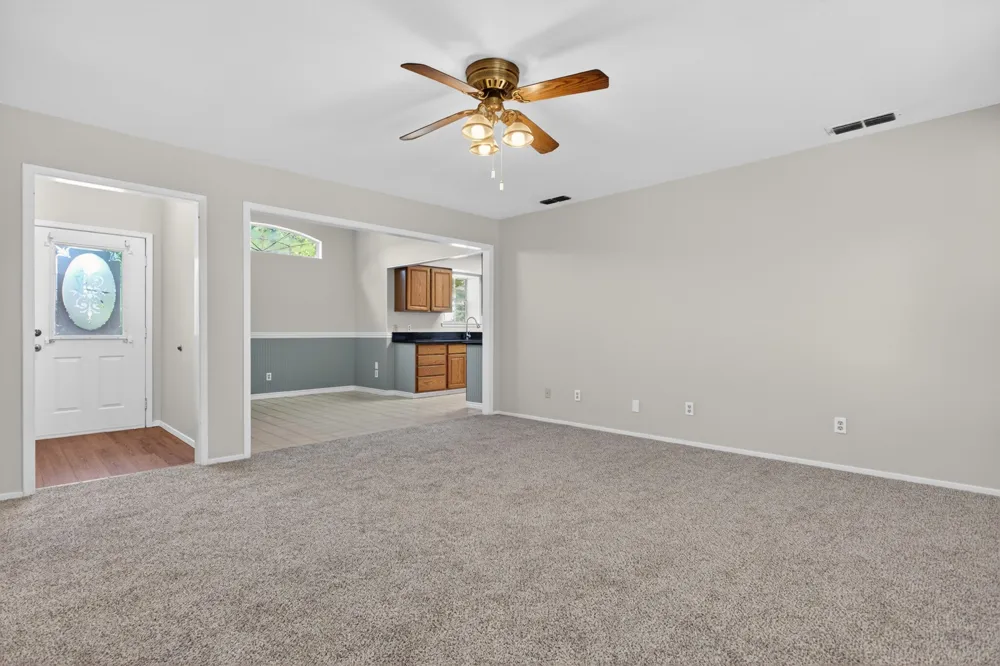 5301 Tartan Circle Denton, TX 76208