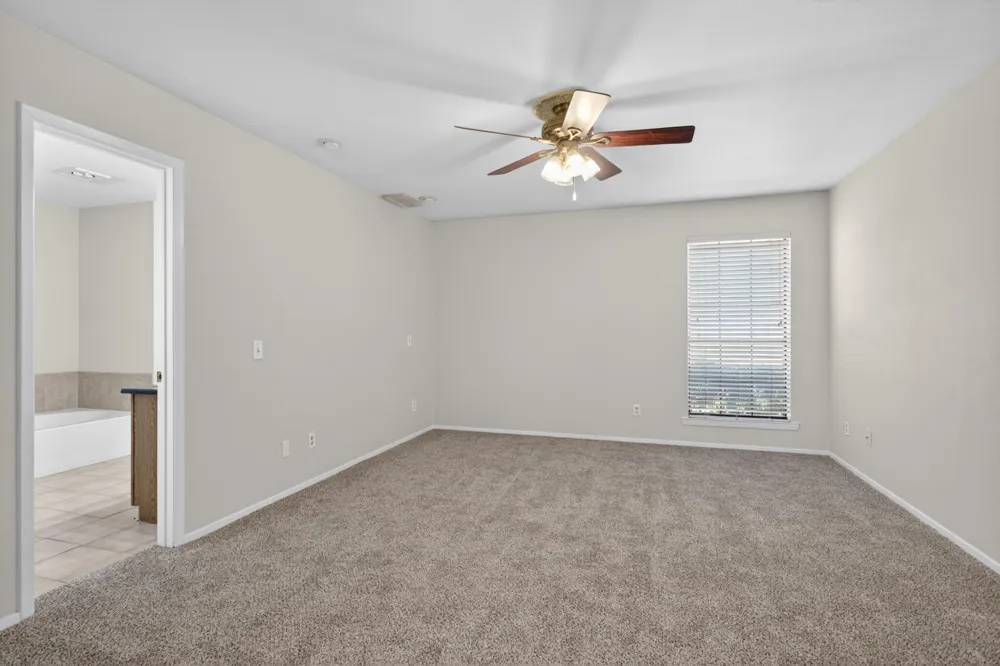 5301 Tartan Circle Denton, TX 76208
