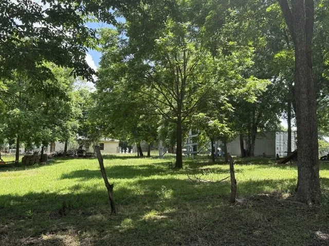 401 Paris Street Pecan Gap, TX 75469