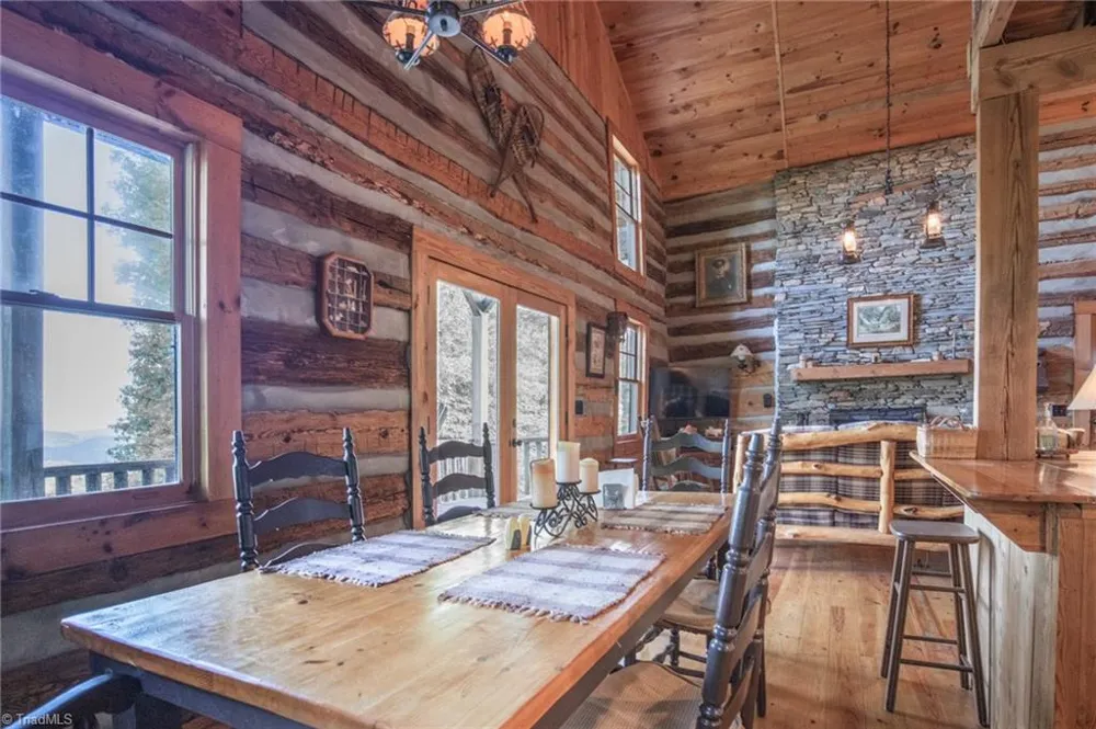 1639 Mountain Vista Drive McGrady, NC 28649