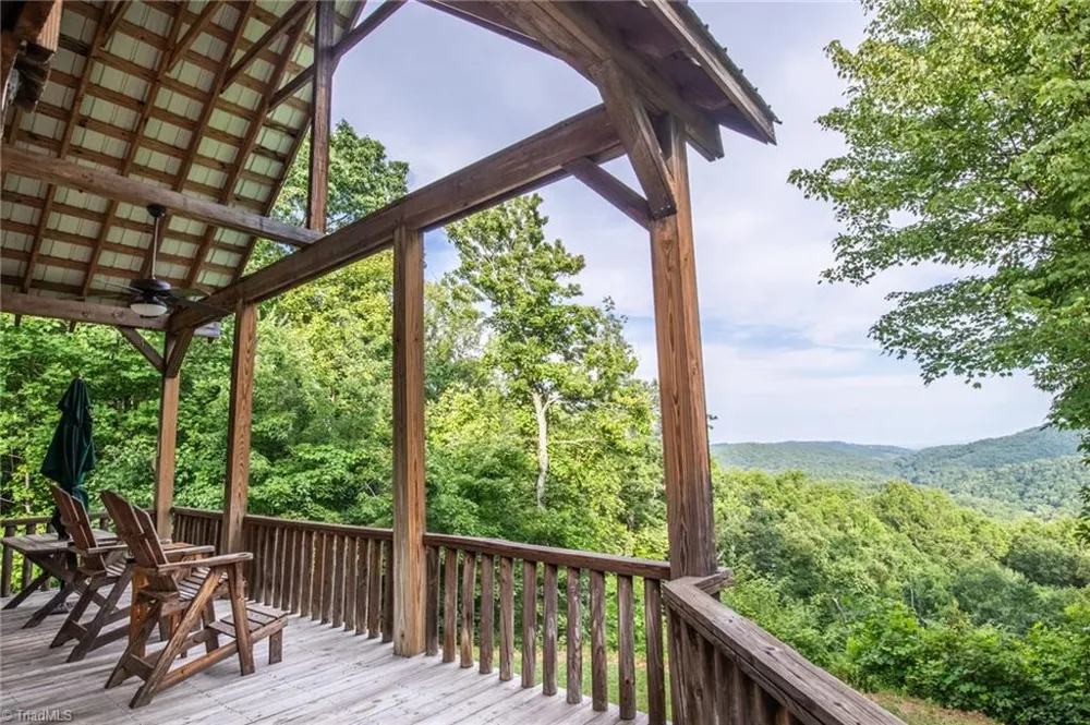 1639 Mountain Vista Drive McGrady, NC 28649