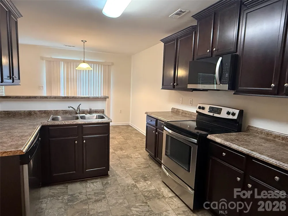 1933 Stoney Point Circle Monroe, NC 28112