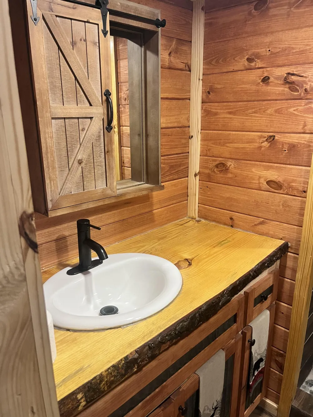 236 W Stone Road Deckerville, MI 48427