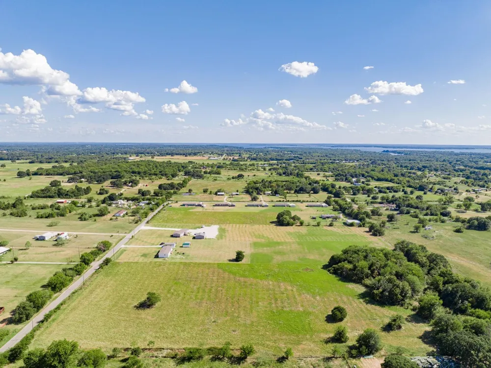 17970 County Road 2529 Payne Springs, TX 75124