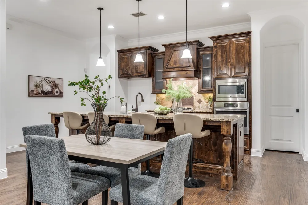 3004 Zenia Drive Dallas, TX 75204