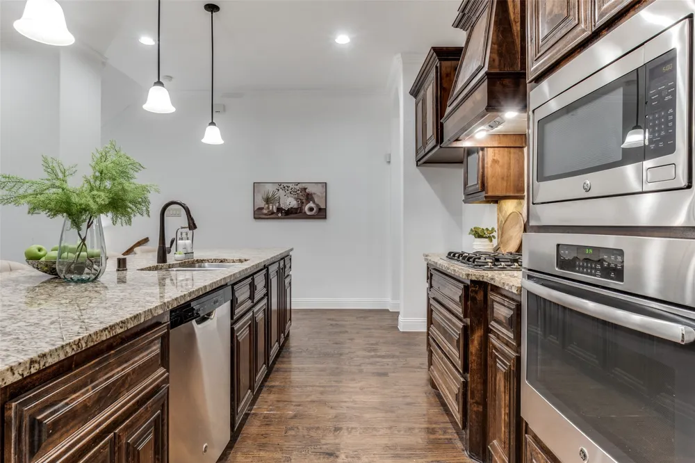 3004 Zenia Drive Dallas, TX 75204