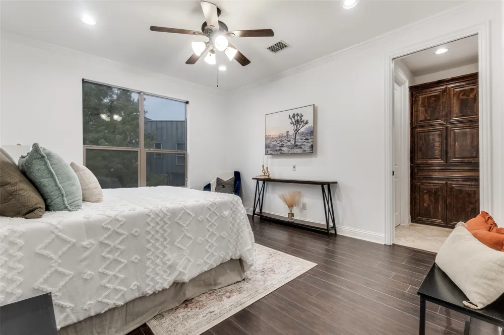 3004 Zenia Drive Dallas, TX 75204