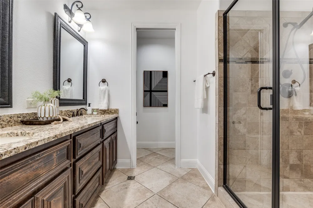 3004 Zenia Drive Dallas, TX 75204