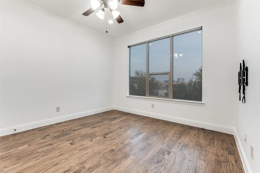 3004 Zenia Drive Dallas, TX 75204