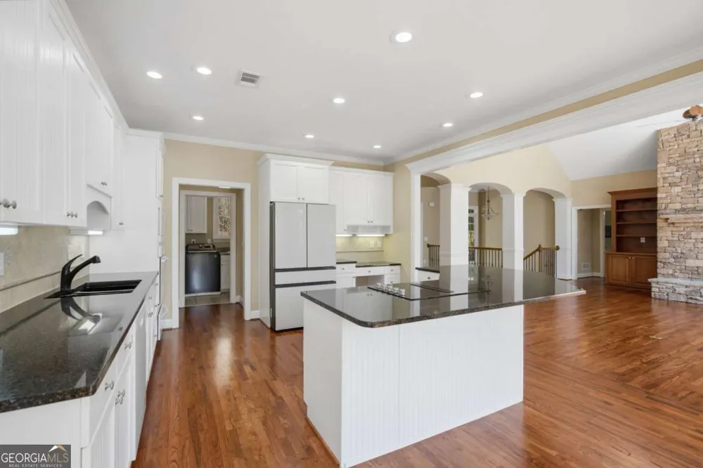 33 Kingfisher PT Big Canoe, GA 30143