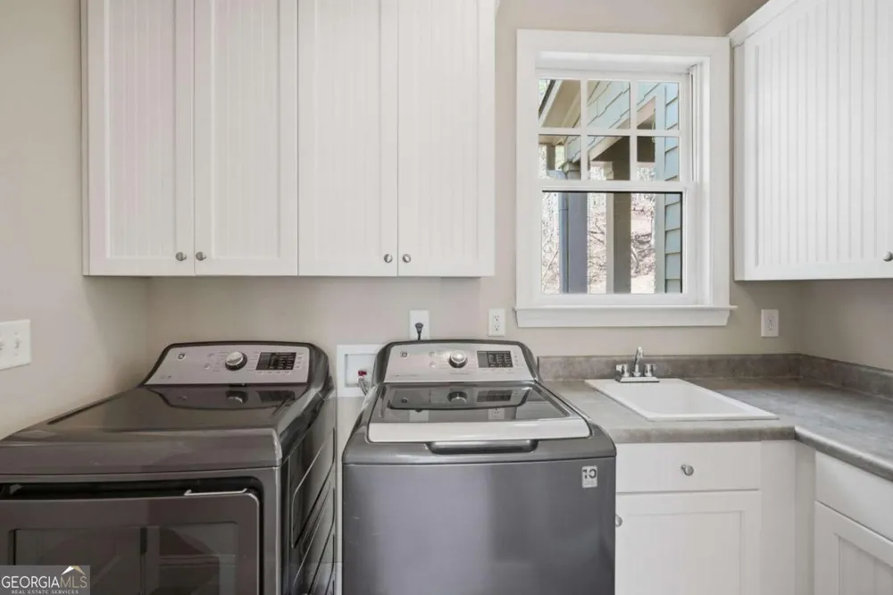 33 Kingfisher PT Big Canoe, GA 30143