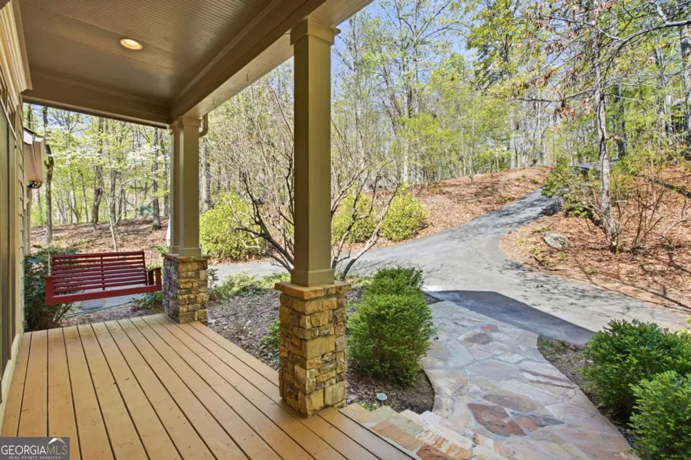 33 Kingfisher PT Big Canoe, GA 30143