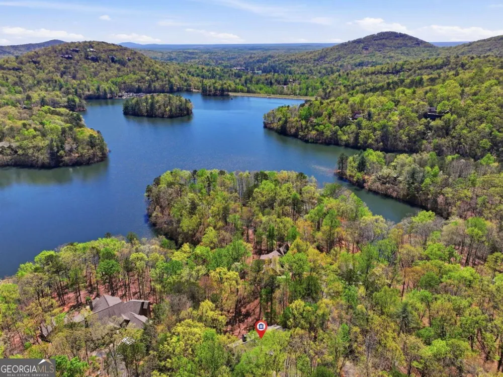 33 Kingfisher PT Big Canoe, GA 30143