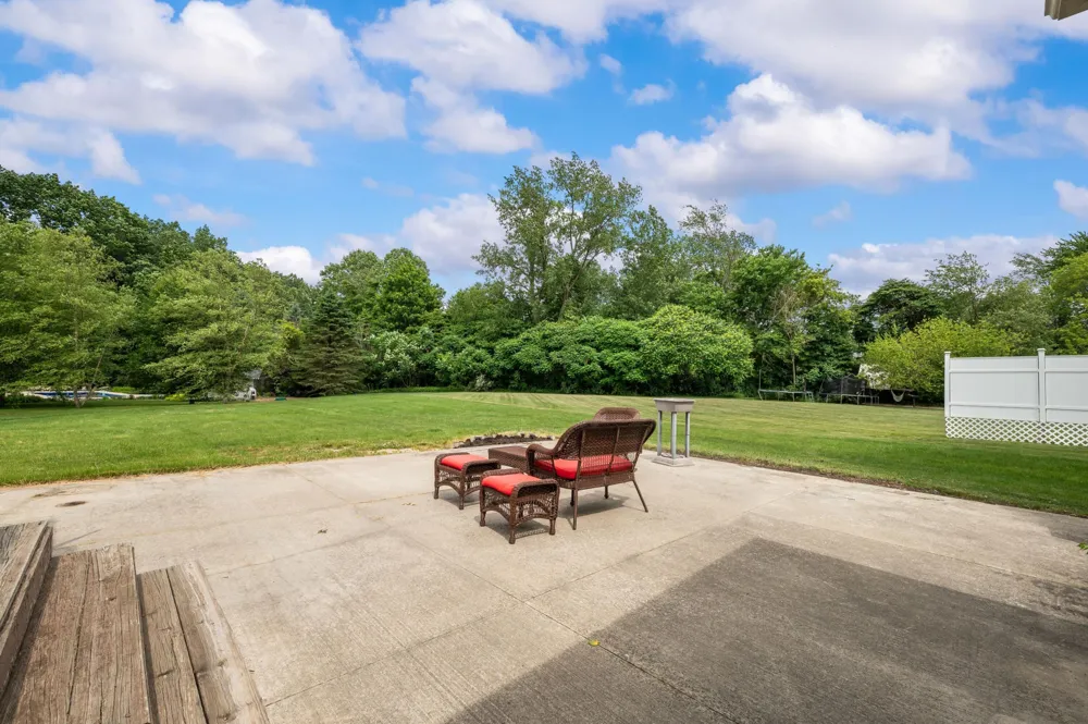 4823 Pleasant Meadow Circle St. Joseph, MI 49085