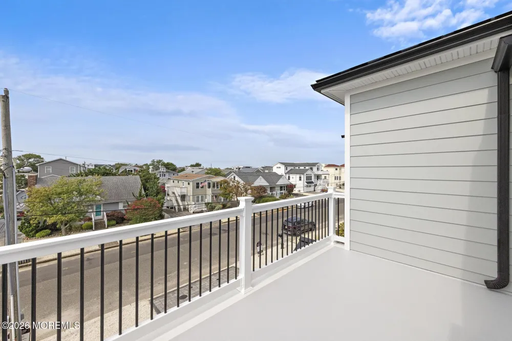 309 W 16th Street Ship Bottom, NJ 08008