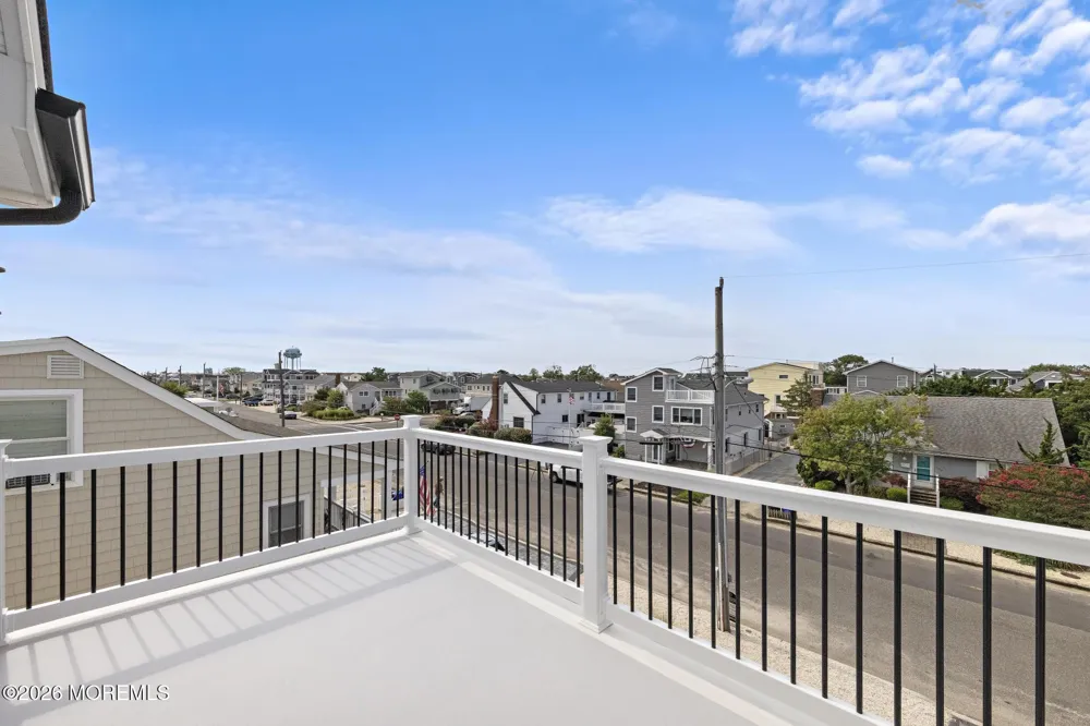 309 W 16th Street Ship Bottom, NJ 08008