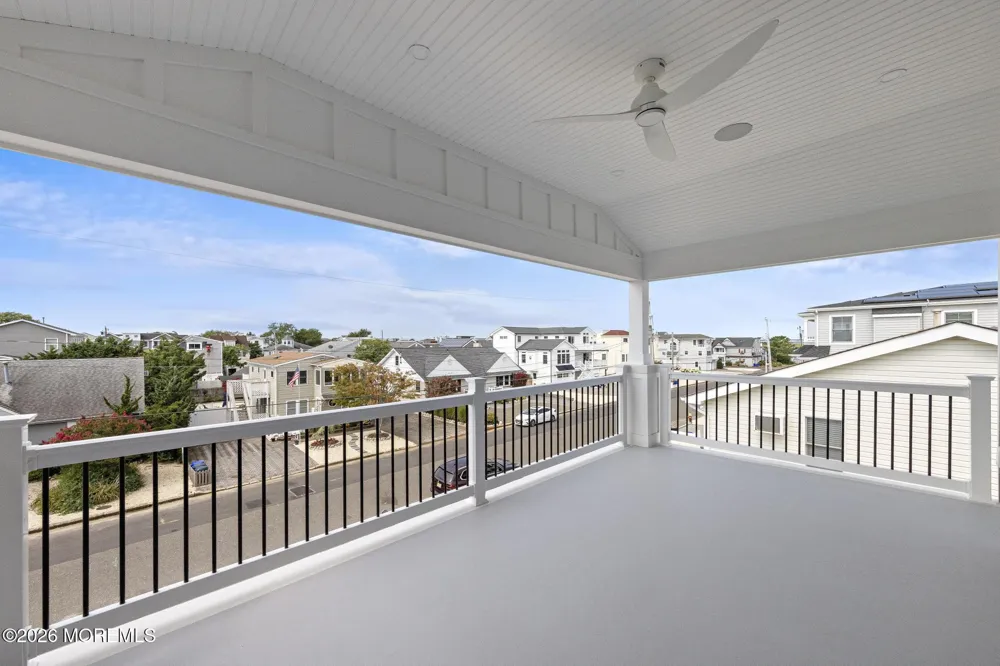 309 W 16th Street Ship Bottom, NJ 08008