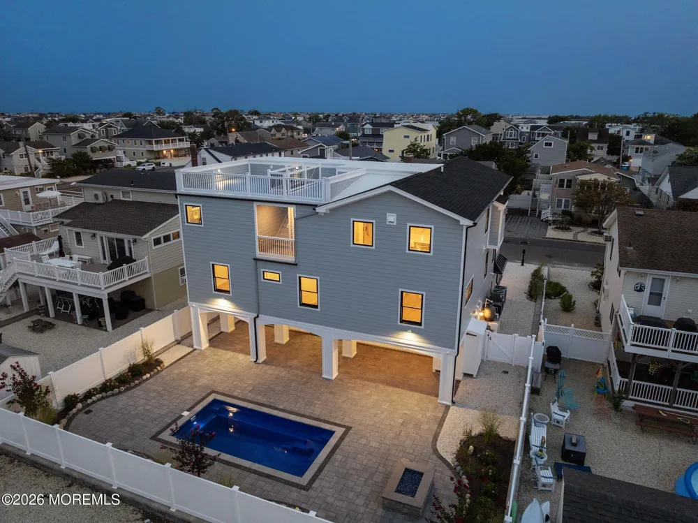309 W 16th Street Ship Bottom, NJ 08008