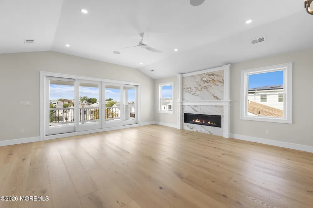 309 W 16th Street Ship Bottom, NJ 08008