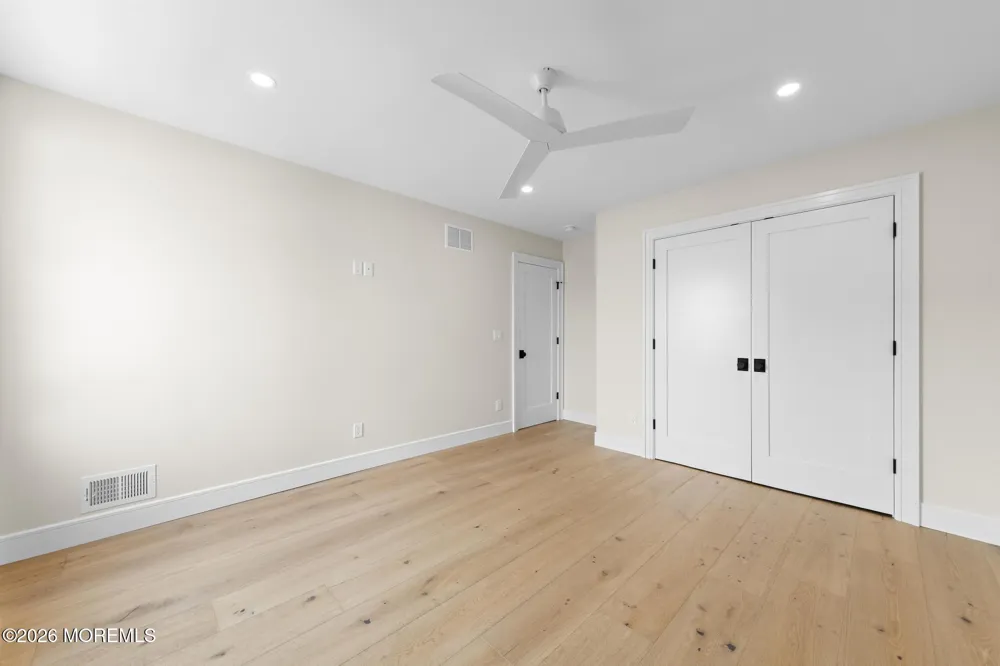 309 W 16th Street Ship Bottom, NJ 08008