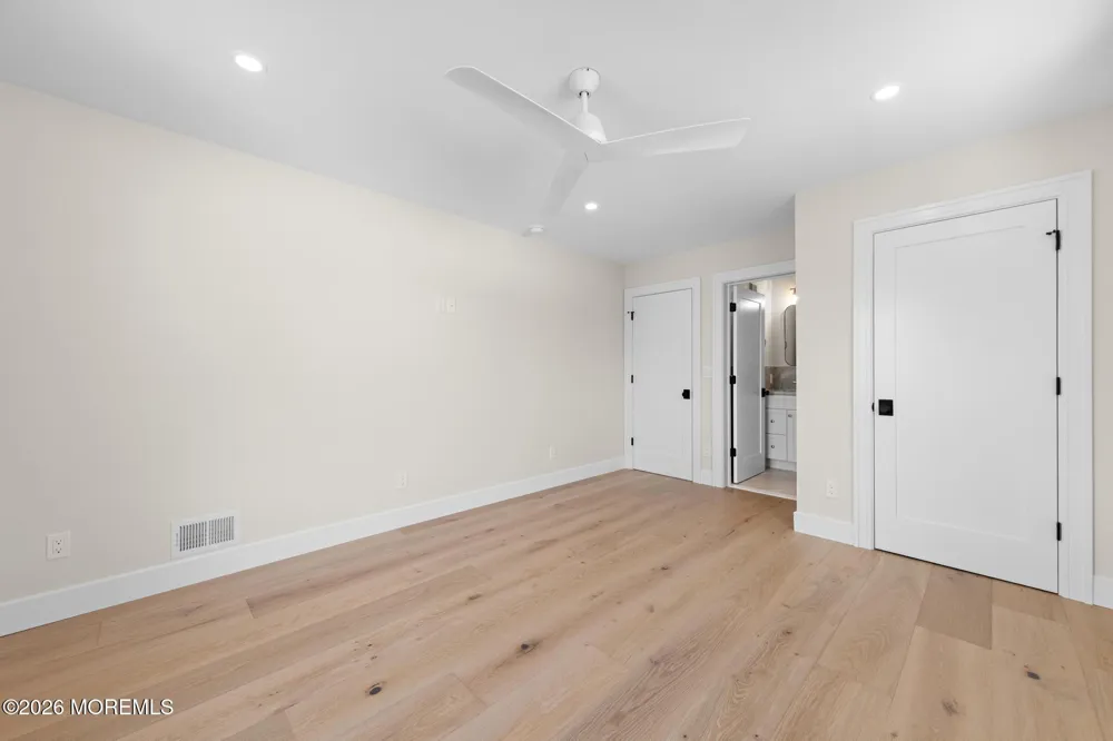 309 W 16th Street Ship Bottom, NJ 08008