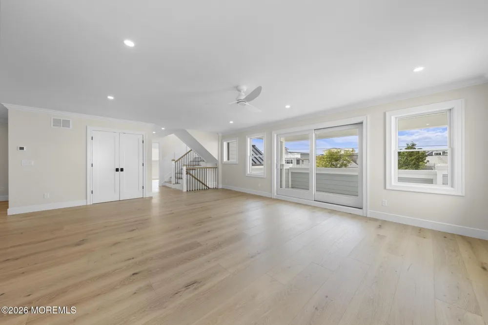 309 W 16th Street Ship Bottom, NJ 08008