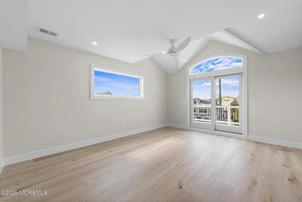 309 W 16th Street Ship Bottom, NJ 08008