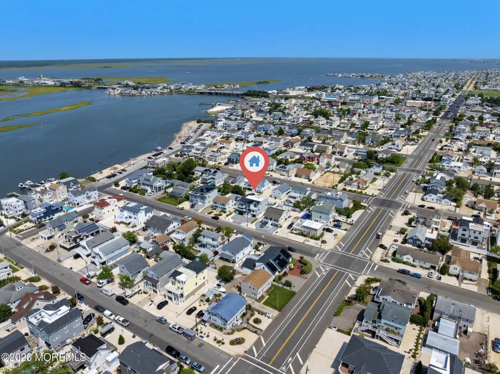 309 W 16th Street Ship Bottom, NJ 08008