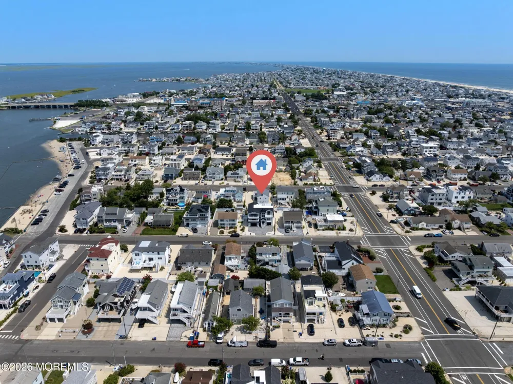 309 W 16th Street Ship Bottom, NJ 08008