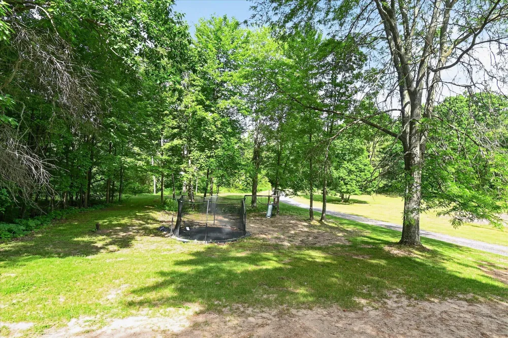 10260 Ferris Road Riverdale, MI 48877