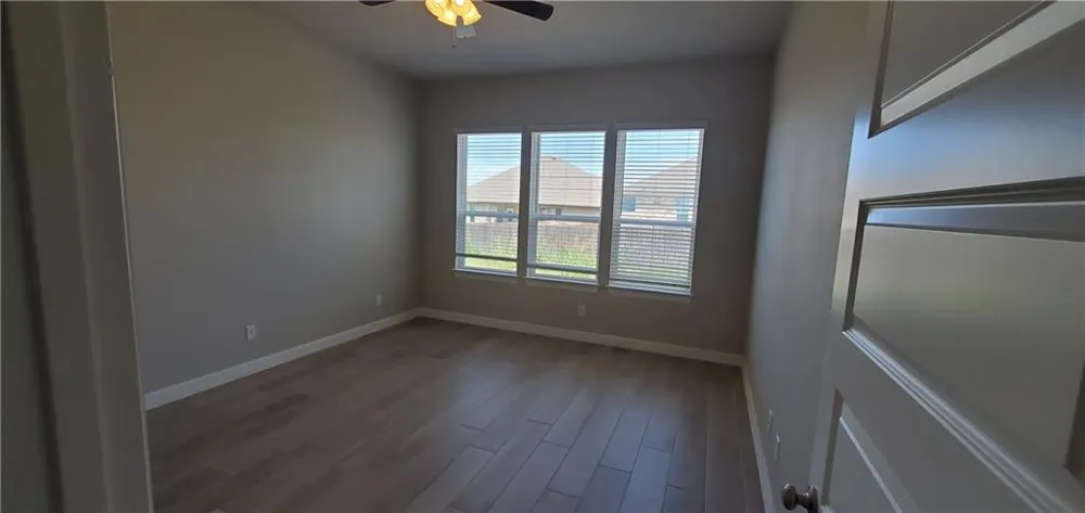 109 Everett Court #B Jarrell, TX 76537