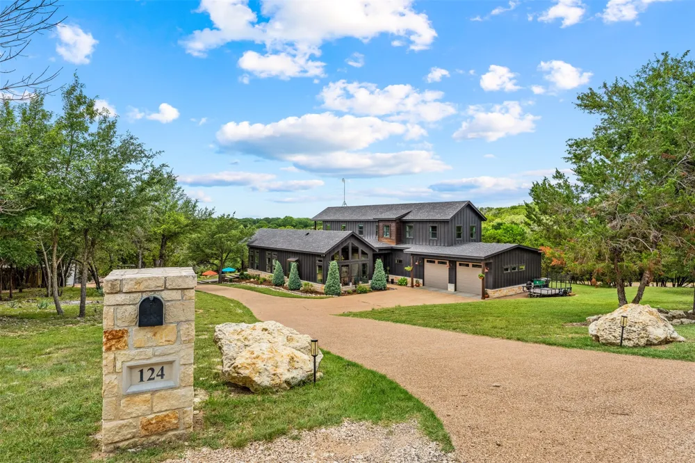 124 Bluffview Circle China Spring, TX 76633