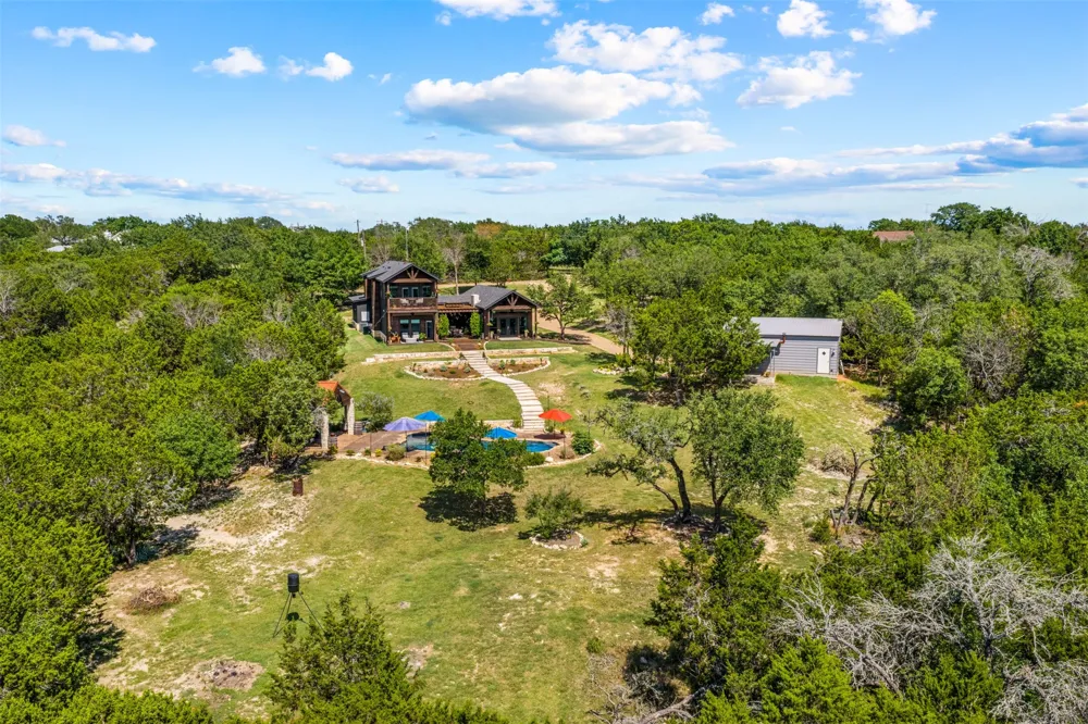 124 Bluffview Circle China Spring, TX 76633