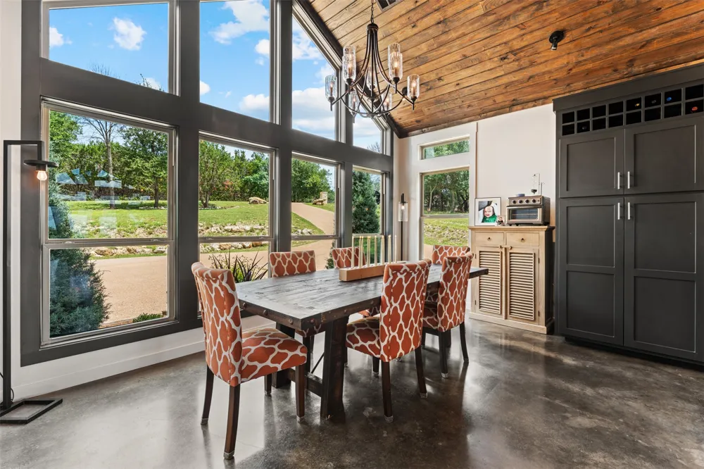 124 Bluffview Circle China Spring, TX 76633