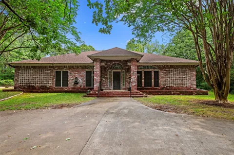605 County road 2310