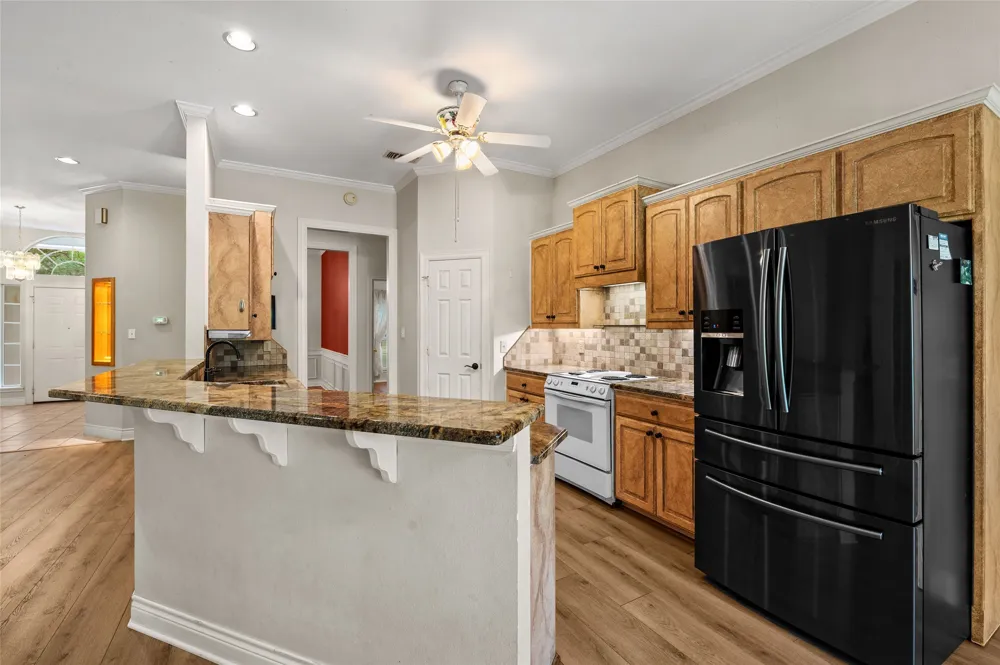 605 County road 2310 Mineola, TX 75773