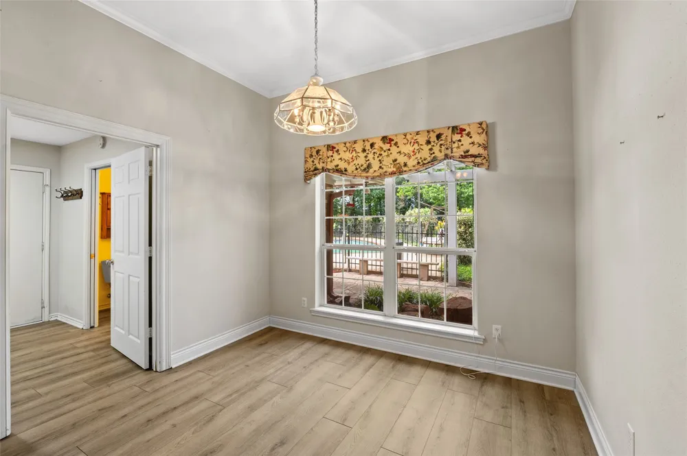 605 County road 2310 Mineola, TX 75773