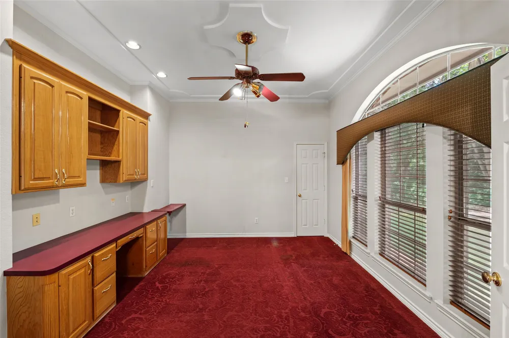 605 County road 2310 Mineola, TX 75773