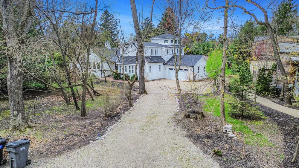 16220 Stones Throw Lane New Buffalo Township, MI 49129