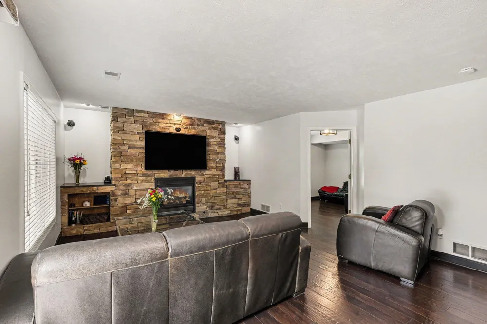 6630 Cannon Farms Drive NE Rockford, MI 49341