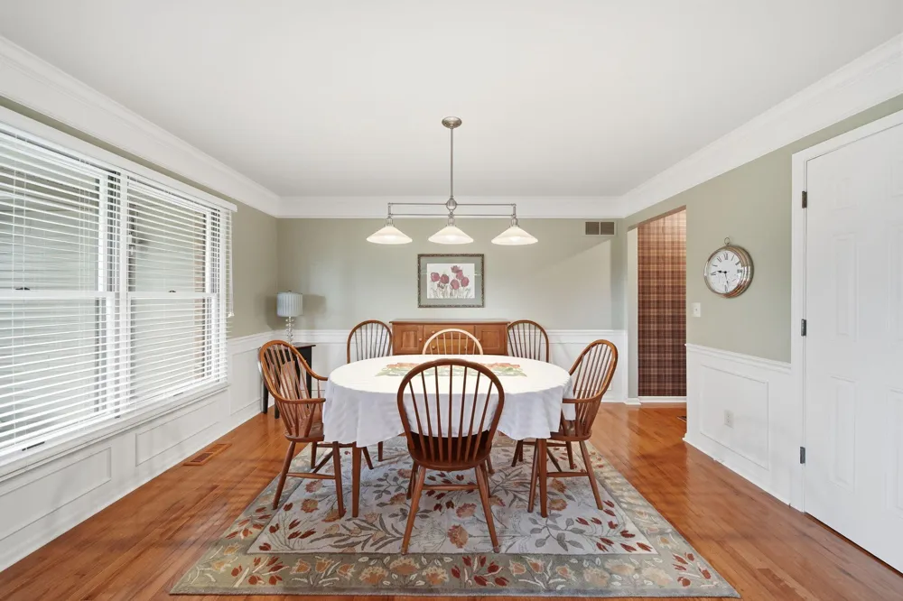 5040 Grande View Lane Jackson, MI 49201