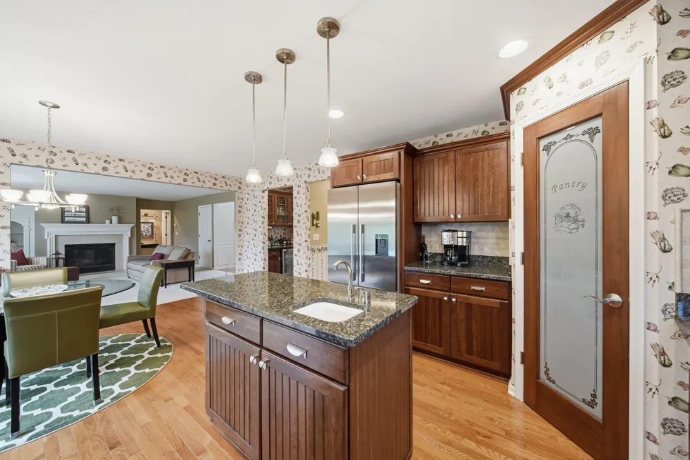 5040 Grande View Lane Jackson, MI 49201