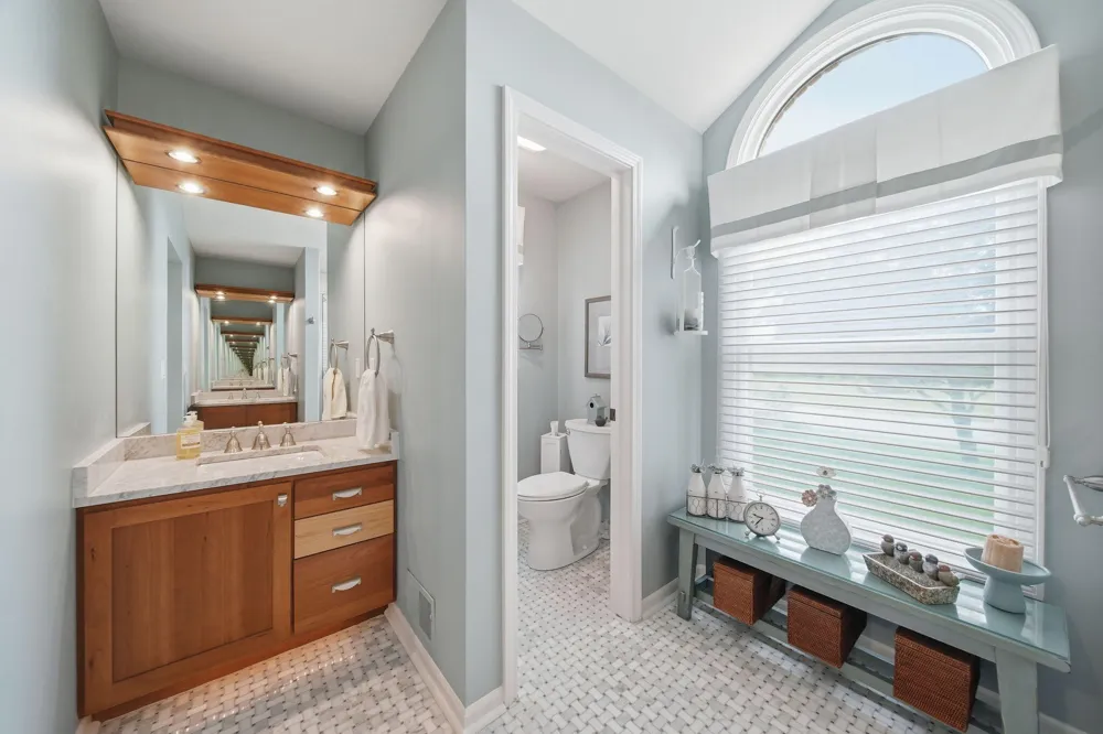 5040 Grande View Lane Jackson, MI 49201