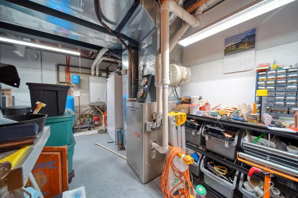 5040 Grande View Lane Jackson, MI 49201