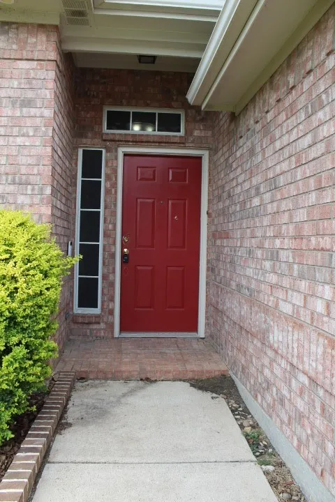 1070 Hillwood Drive Saginaw, TX 76179