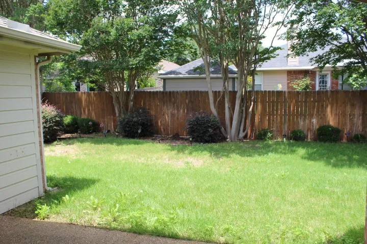 1070 Hillwood Drive Saginaw, TX 76179