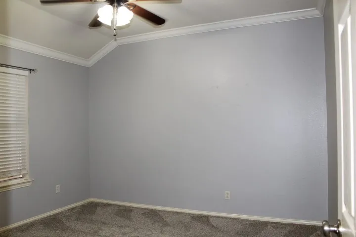 1070 Hillwood Drive Saginaw, TX 76179