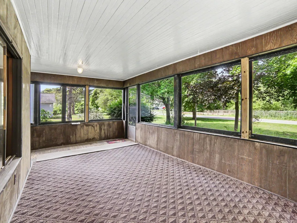 312 Bear Lake Road Muskegon, MI 49445